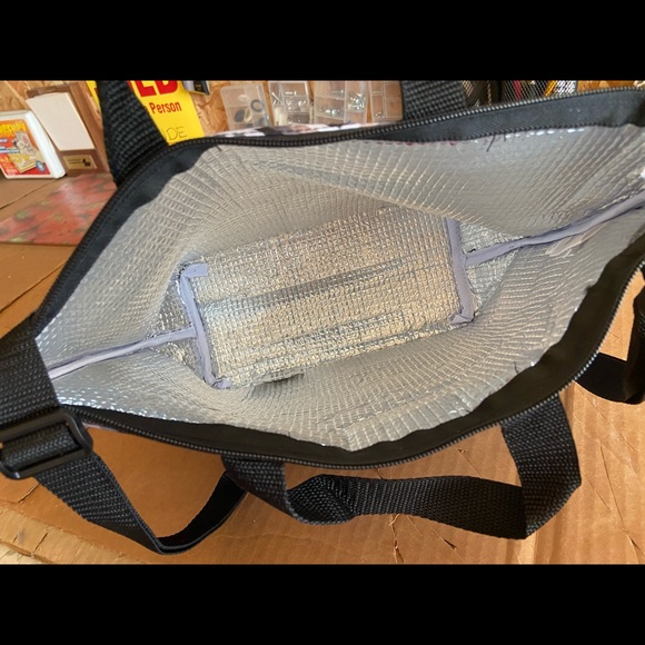 31 totes-insulated bag perfect any occasion(2-1) - Picture 3 of 7
